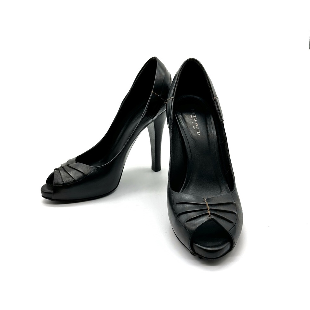 Bottega Veneta Black Leather Heels 38/8